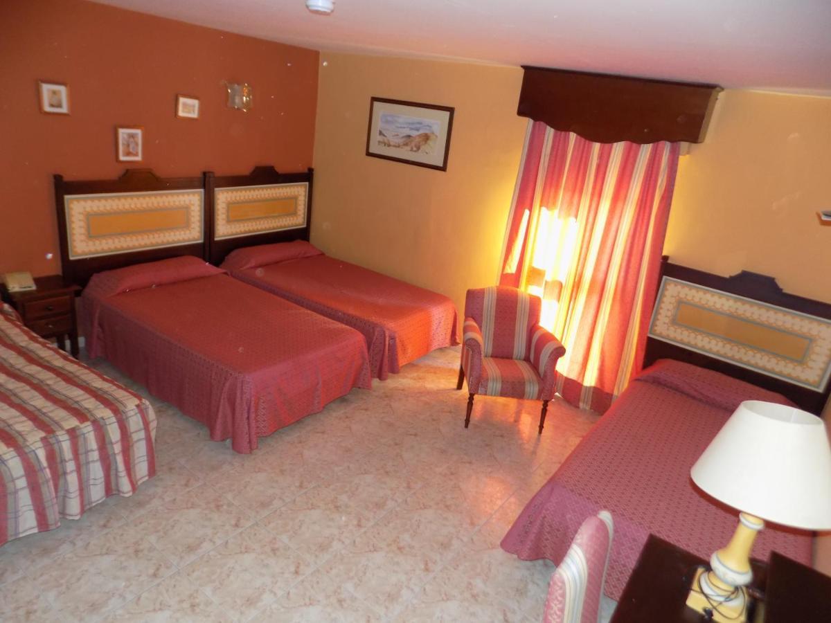 Hotel La Barca Лепе Екстер'єр фото
