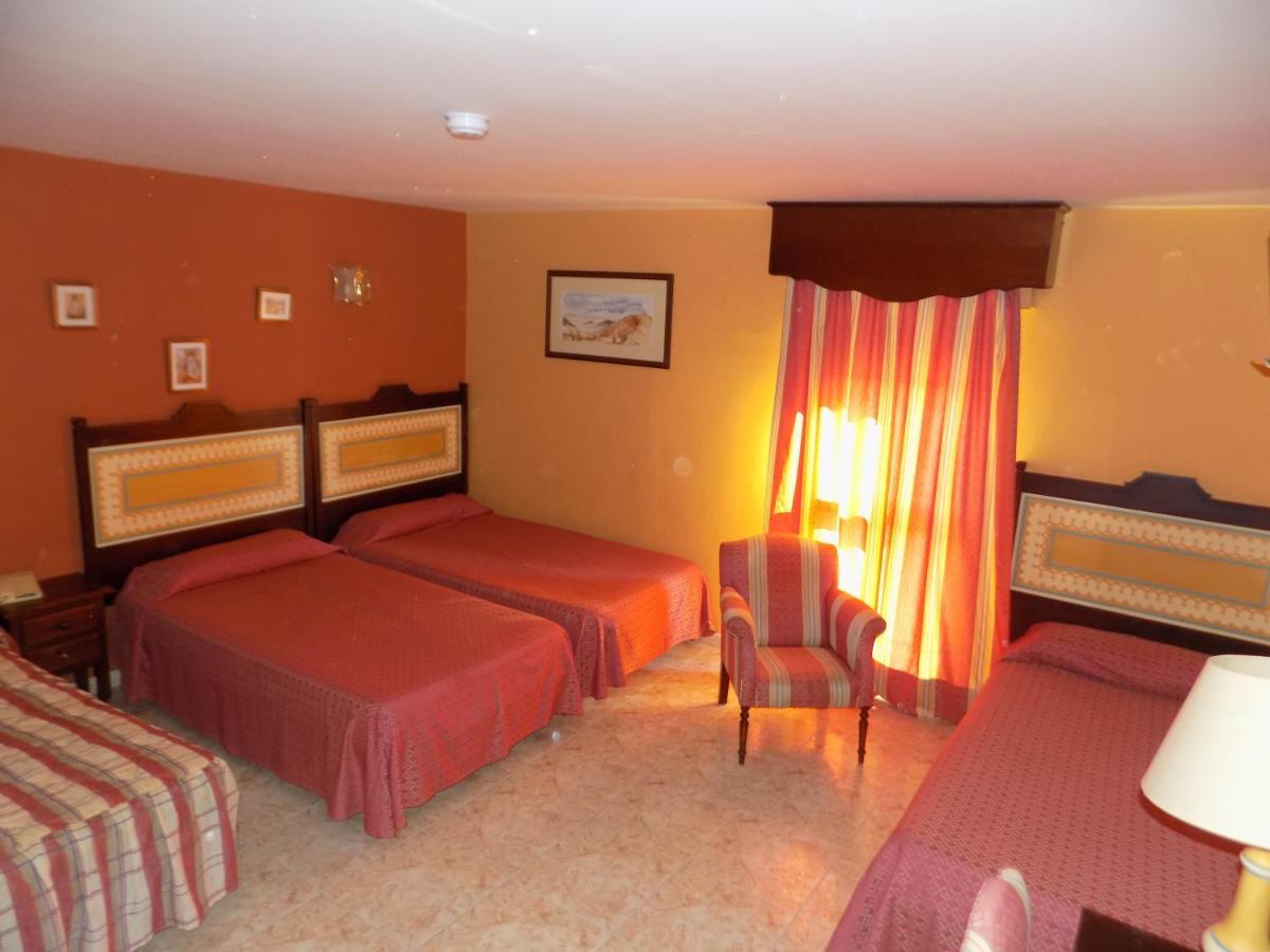 Hotel La Barca Лепе Екстер'єр фото
