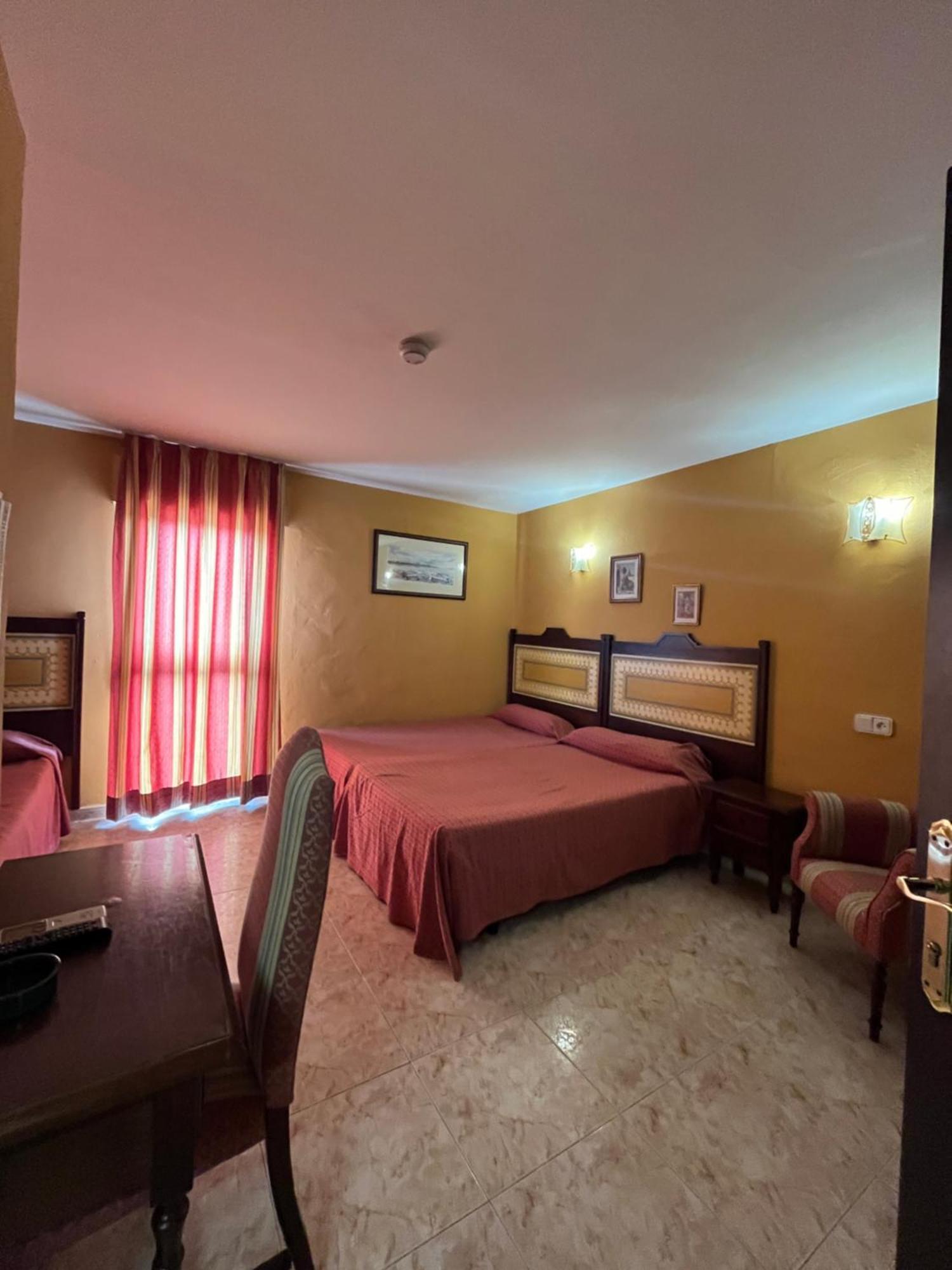 Hotel La Barca Лепе Екстер'єр фото